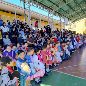 Los/as estudiantes de primer ciclo realizaron su acto de fiestas patrias